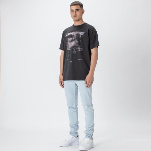 ZANEROBE GHOST DOG BOX TEE GD BLACK NWT MEDIUM - Picture 1 of 3